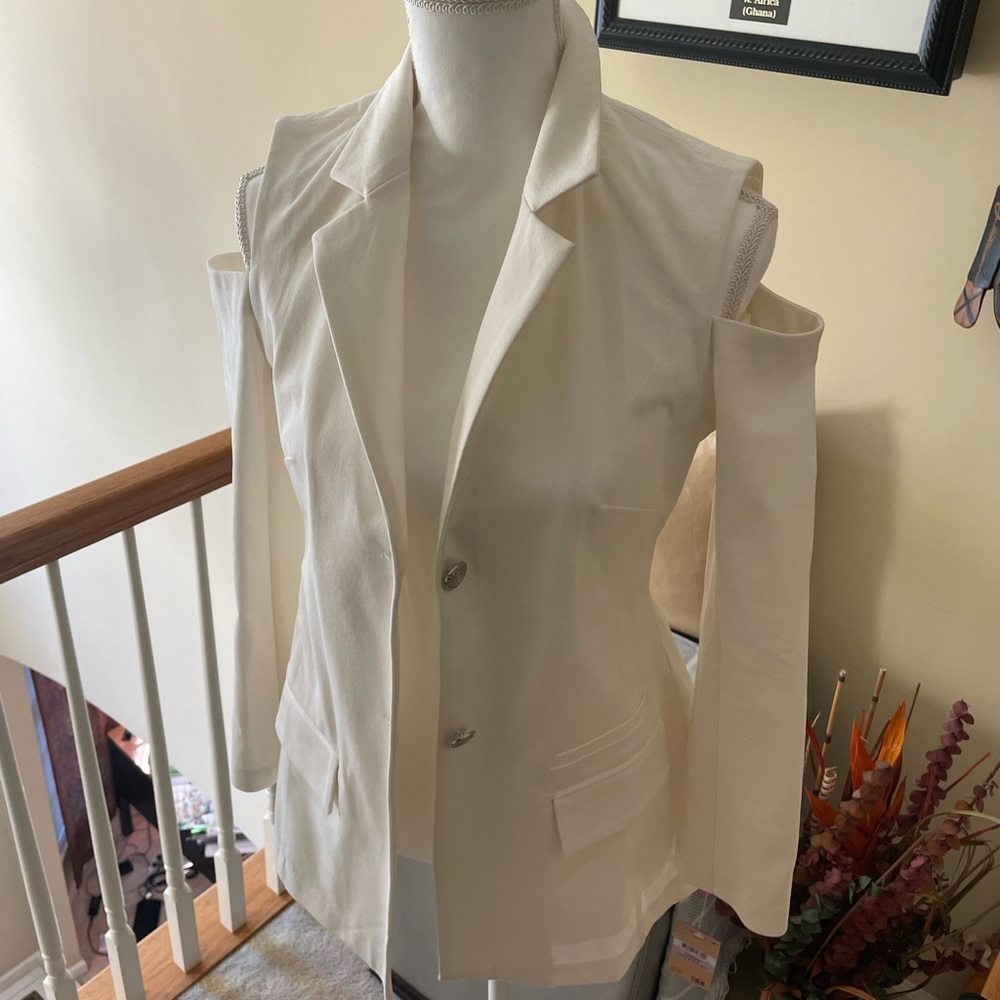 Rachel Roy Women's White Blazer with Cut-Out Shoulders